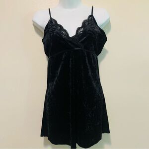 Vintage Y2K Vol. 1 Black Velvet Babydoll Lace trim tank witchy whimsigoth size l